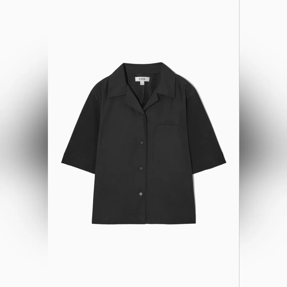 COS Shell Panel Bowling Shirt Size XS in black - Picture 2 of 14